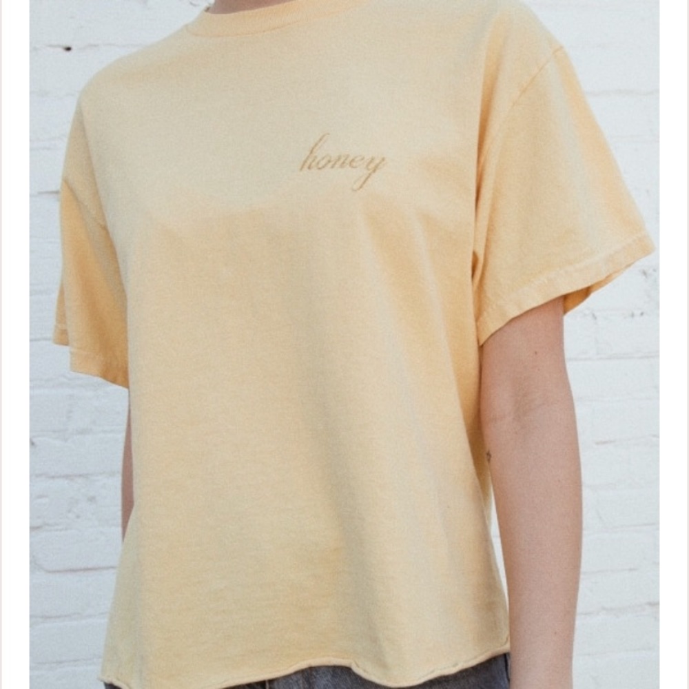 ✨SOLD✨Brandy Melville Aleena Honey Top